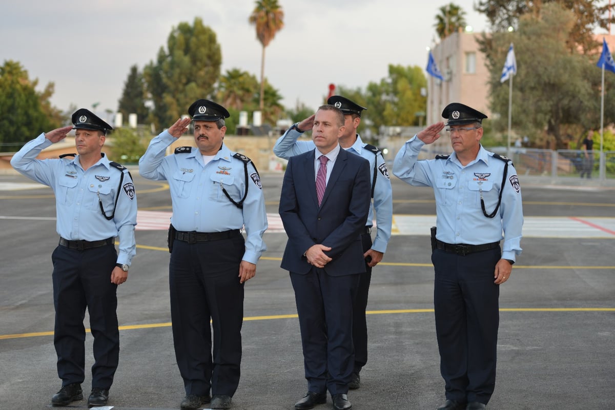 הכירו את  מסוקי המשטרה החדשים • צפו