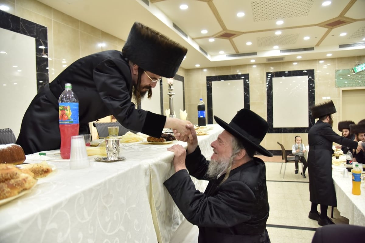 בר מצווה לנכד האדמו"רים משאץ ויז'ניץ וליטשיק