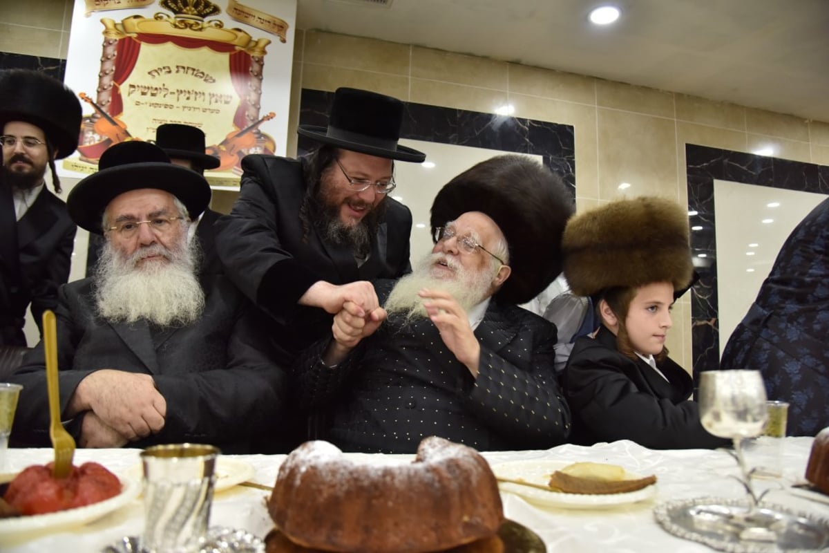 בר מצווה לנכד האדמו"רים משאץ ויז'ניץ וליטשיק