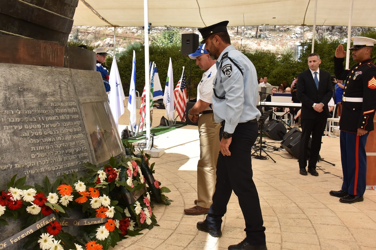 מה חיפשו שוטרים מארה"ב בישראל?