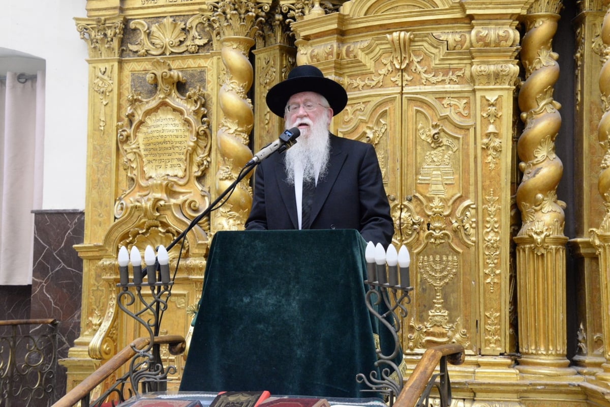 פוניבז' ספדה למשגיח הישיבה זצ"ל • תיעוד