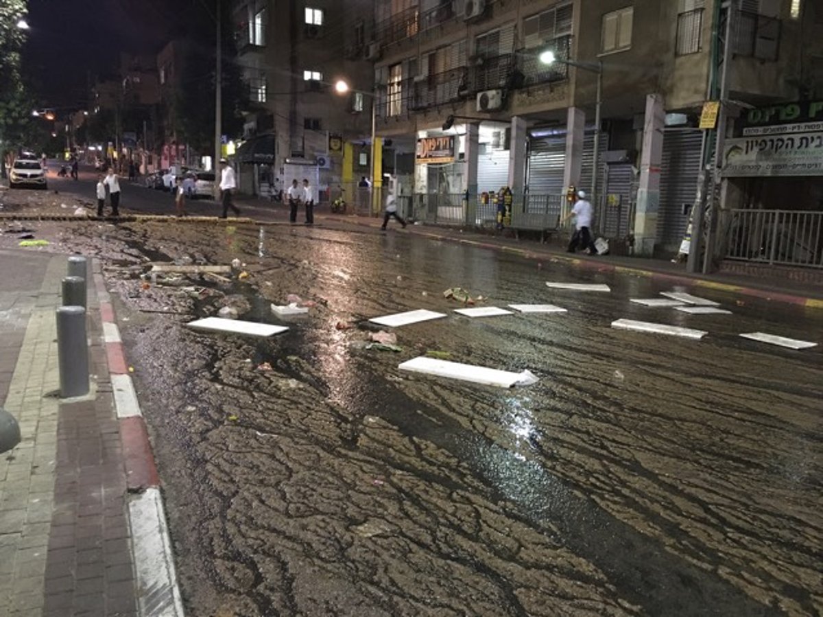 הסבל של תושבי בני ברק: הביוב עלה על גדותיו • צפו