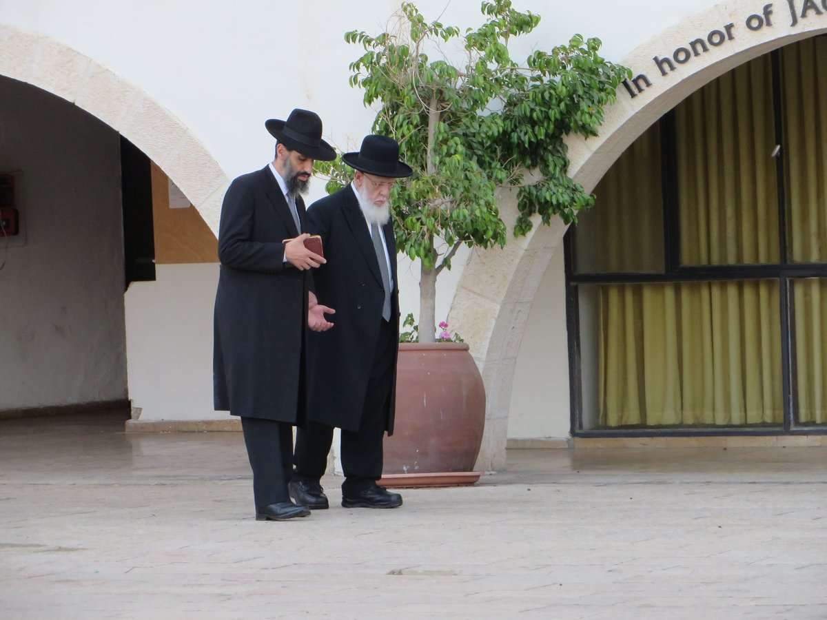 תיעוד: נשיא המועצת הגר"ש כהן בערב ראש השנה