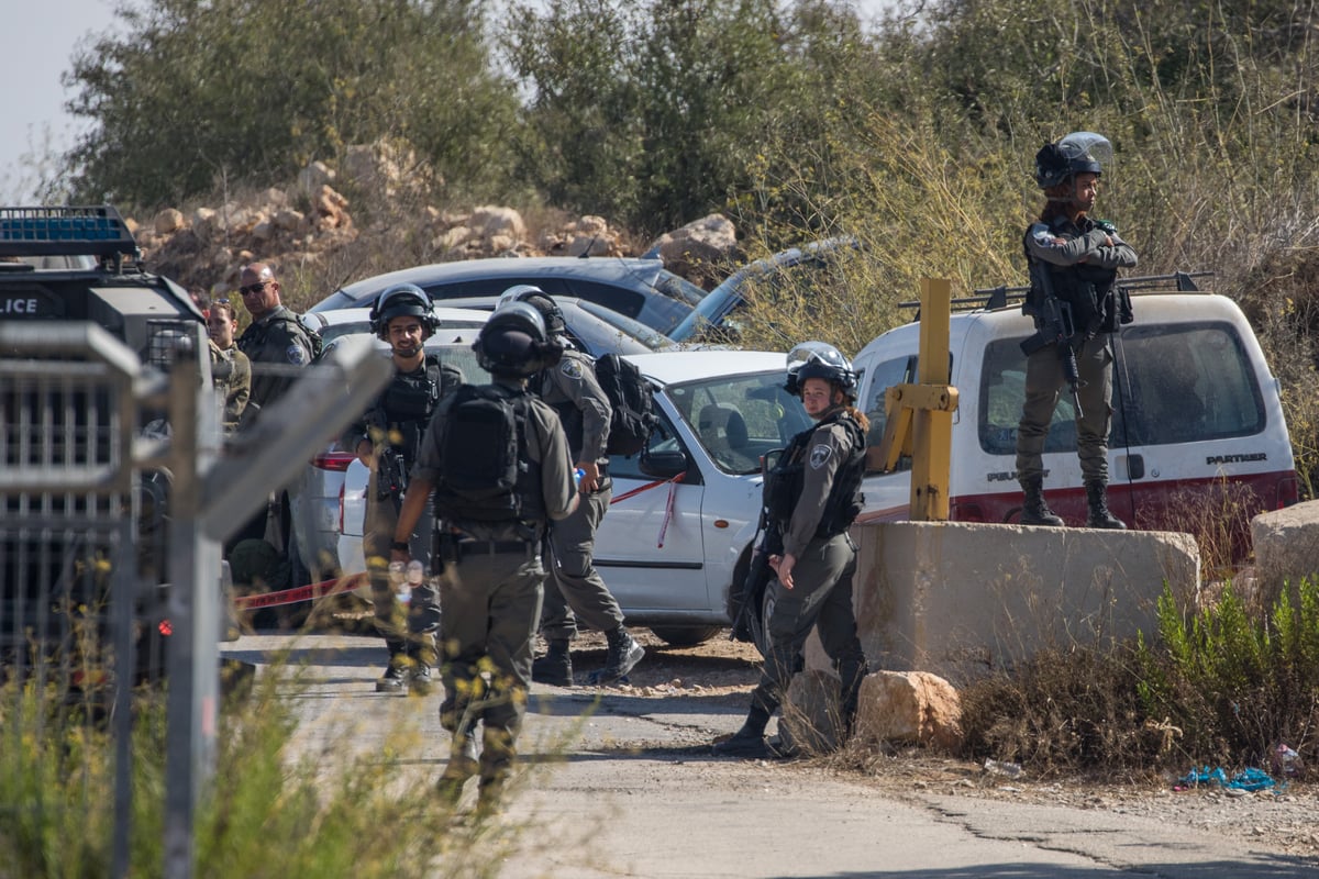 שלושה נרצחים בהר אדר • זירת הפיגוע בתמונות