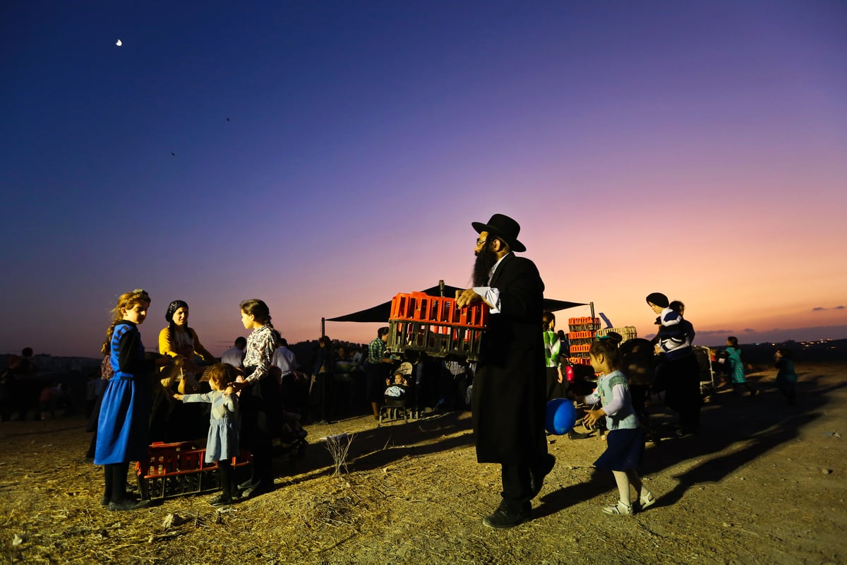 ערב יום כיפור: כפרות בבית שמש • צפו