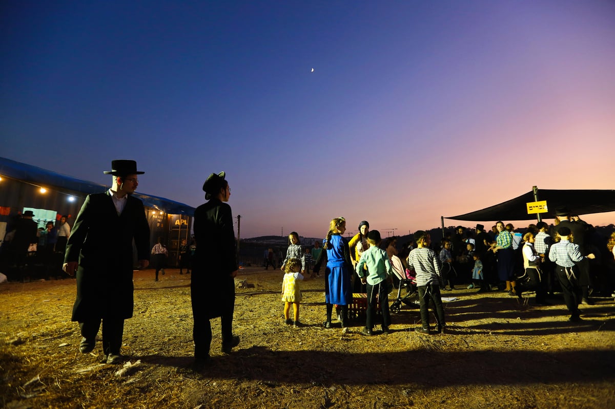 ערב יום כיפור: כפרות בבית שמש • צפו