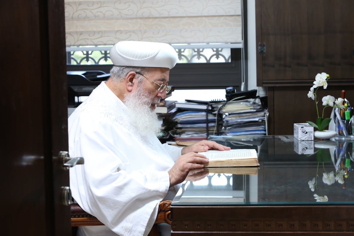 הגר"ש עמאר בחדר לימדו, ערב כיפור