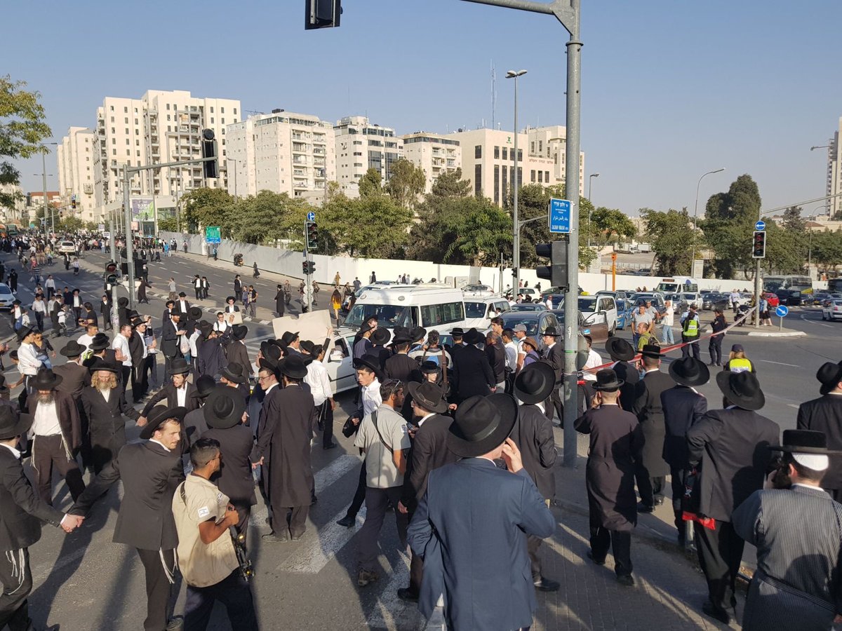 החסימה בצומת בנייני האומה