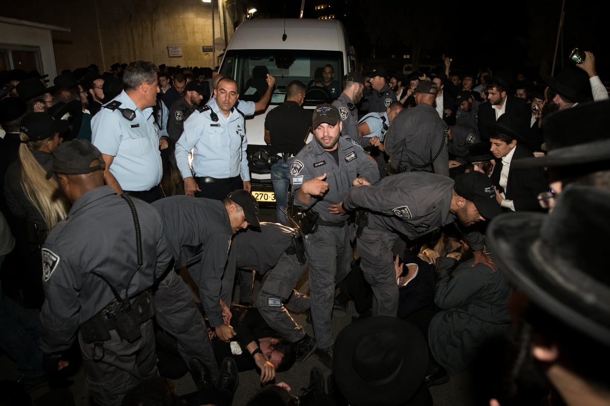 לאחר המהומות: 9 עריקים הועברו לידי המשטרה הצבאית