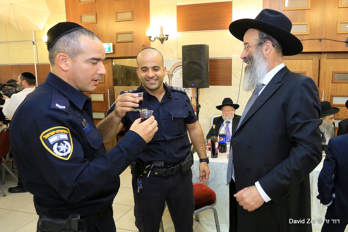 מ"מ ראש עיריית ב"ב חיתן; כולם התייצבו