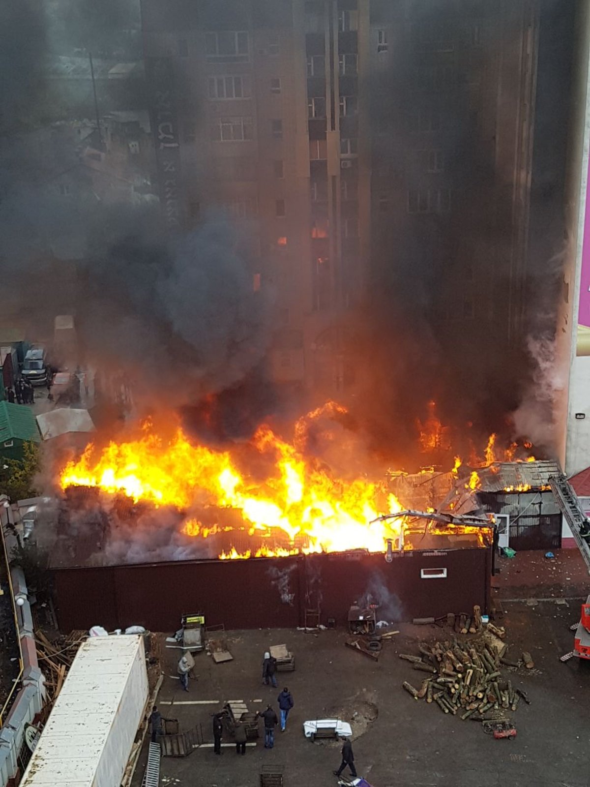 אומן: האש פרצה מחדר האוכל של הרבנית ברש