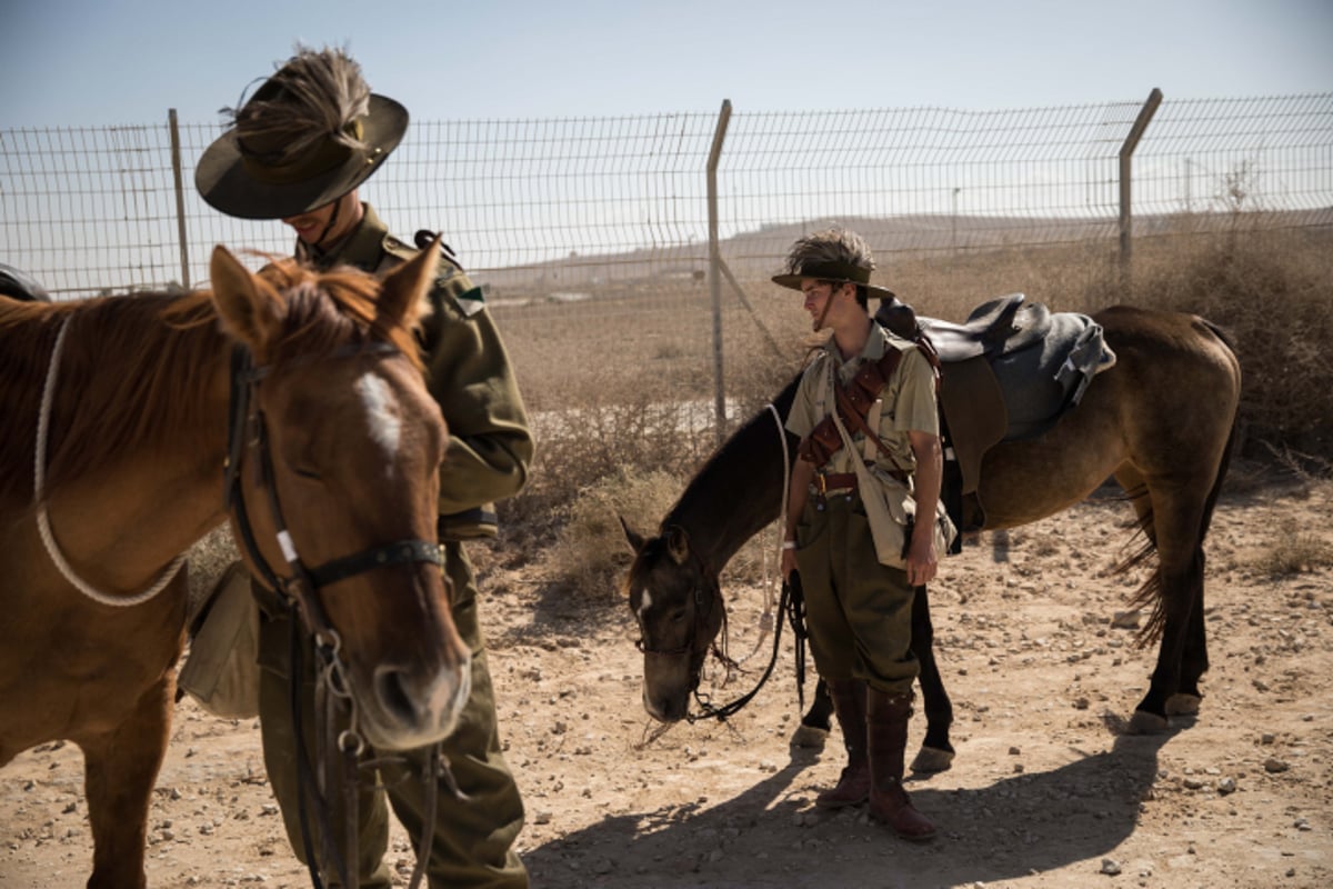 100 שנים לשיירת הסוסים האוסטרלית  • צפו