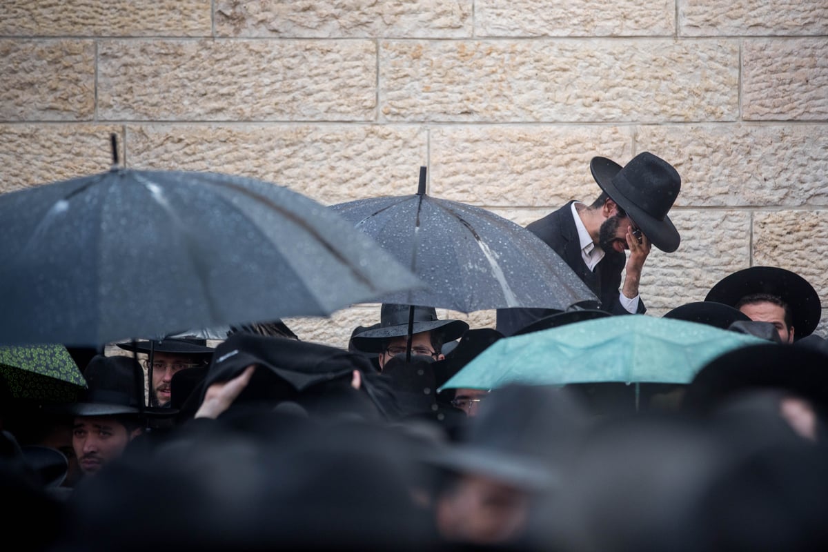 תיעוד דומע: אלפים ליוו את הגאון רבי דב יפה זצ"ל בירושלים