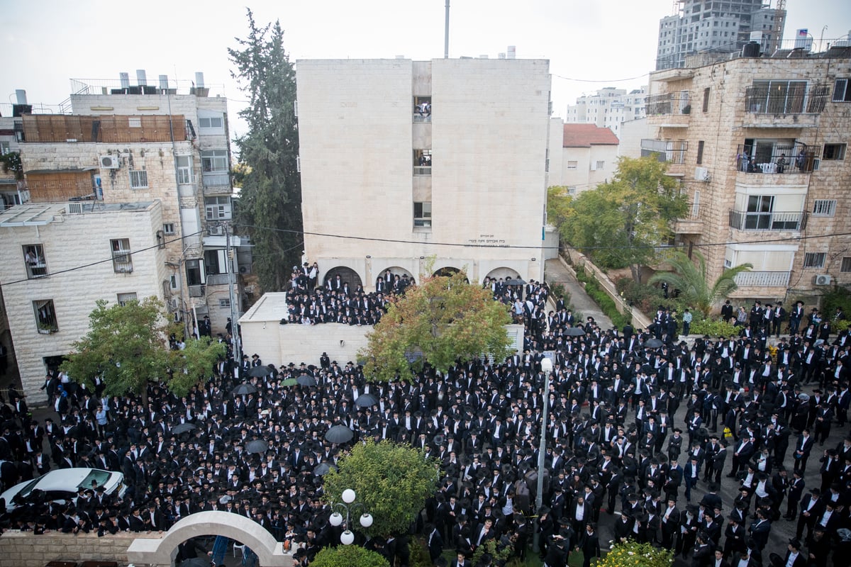 תיעוד דומע: אלפים ליוו את הגאון רבי דב יפה זצ"ל בירושלים