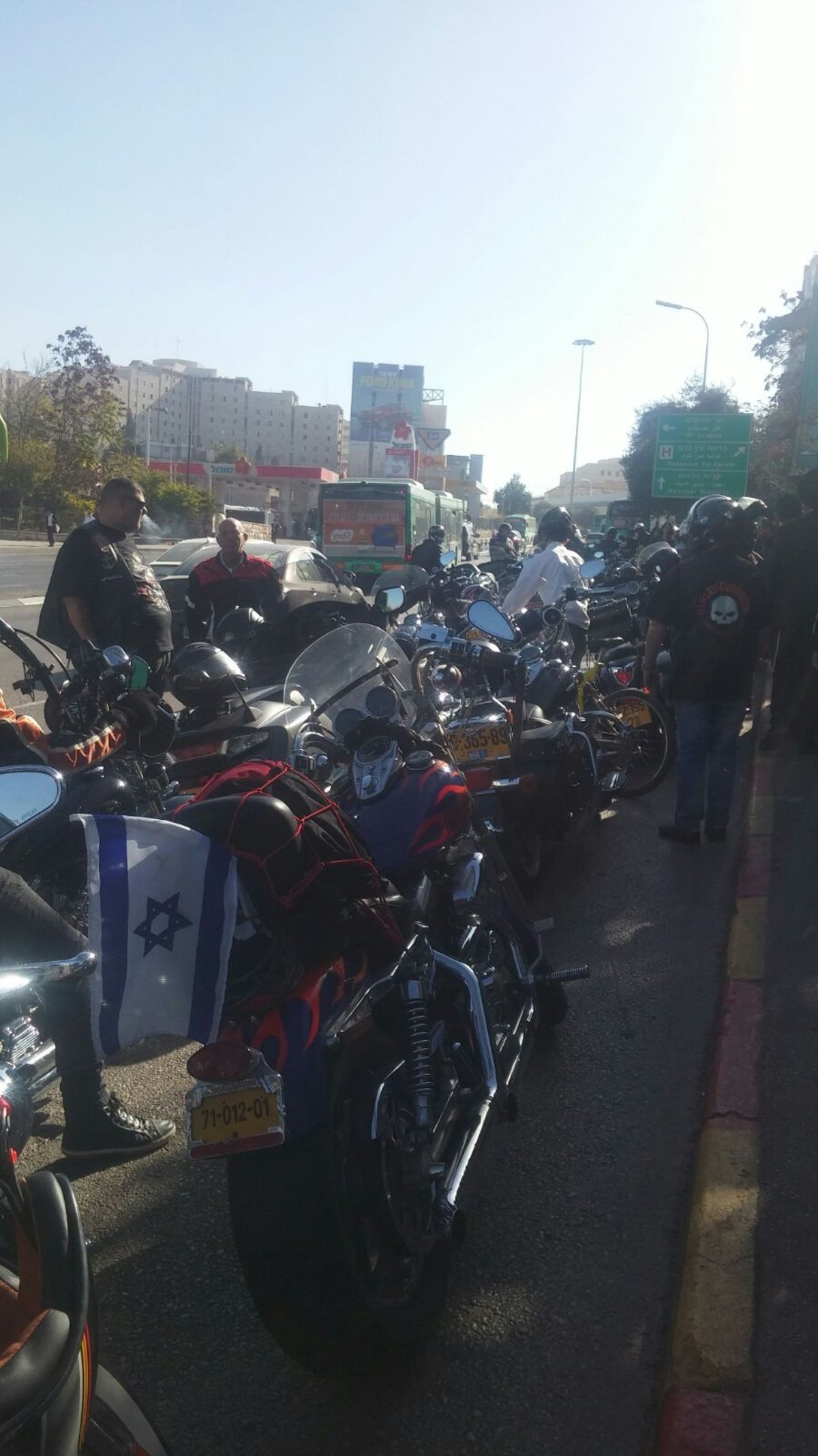 עשרות אופנועים כבדים בכניסה לירושלים • צפו