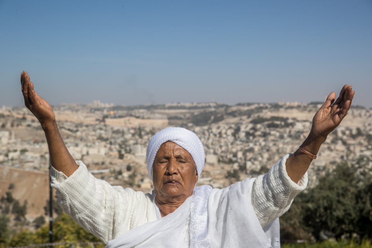 50 יום אחרי כיפור: בני העדה האתיופית (ולא רק) חוגגים "סיגד"