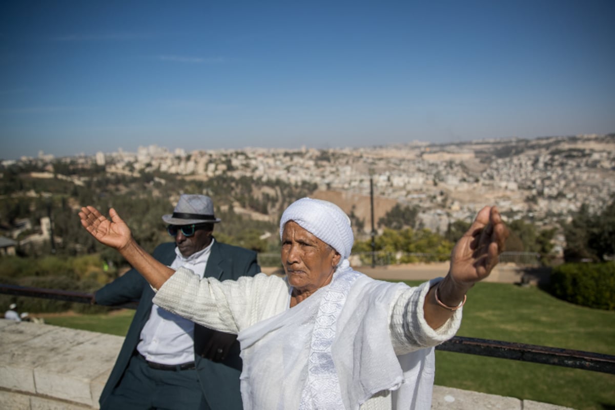 50 יום אחרי כיפור: בני העדה האתיופית (ולא רק) חוגגים "סיגד"