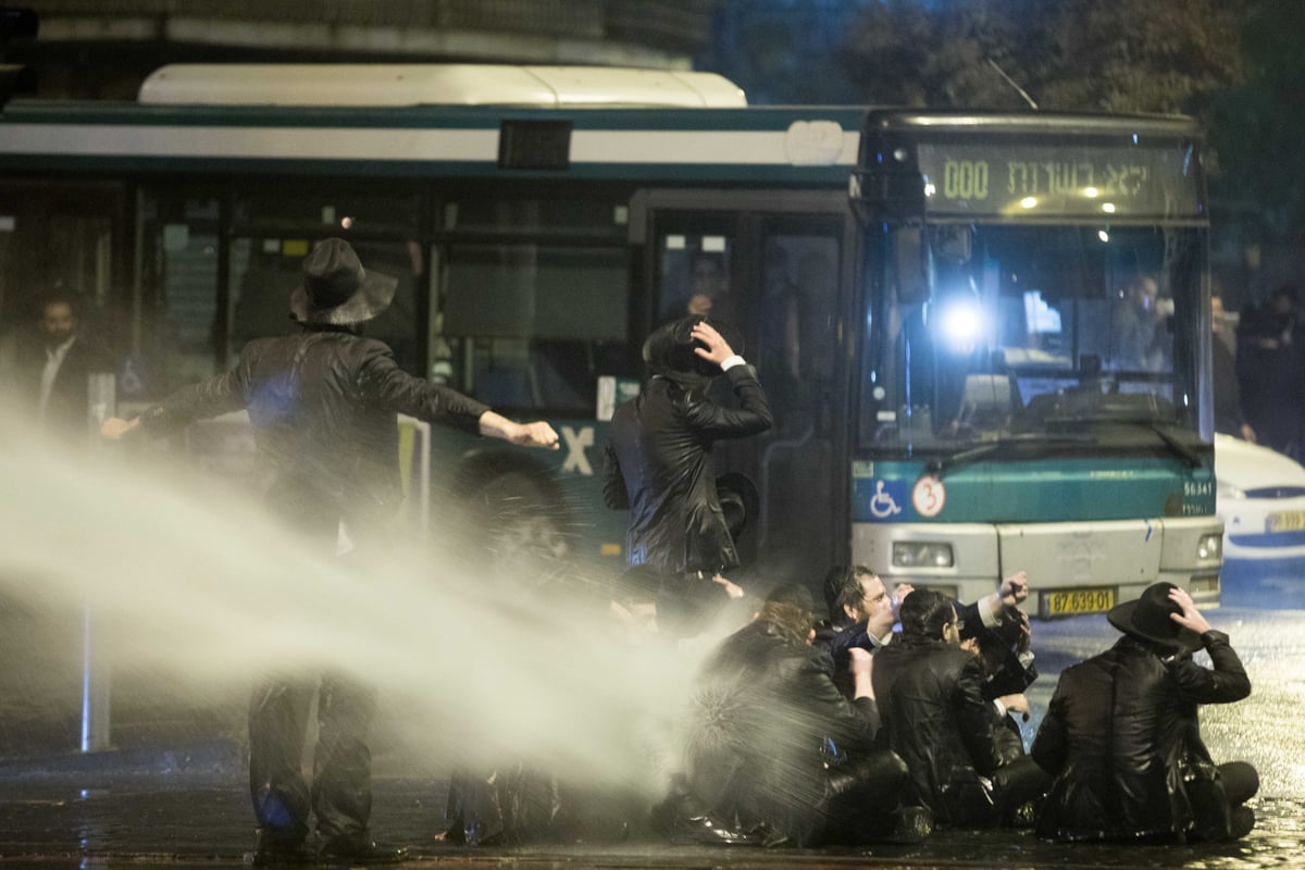 "הפלג" חוזר לרחובות: עשרות נעצרו בירושלים ובבני ברק