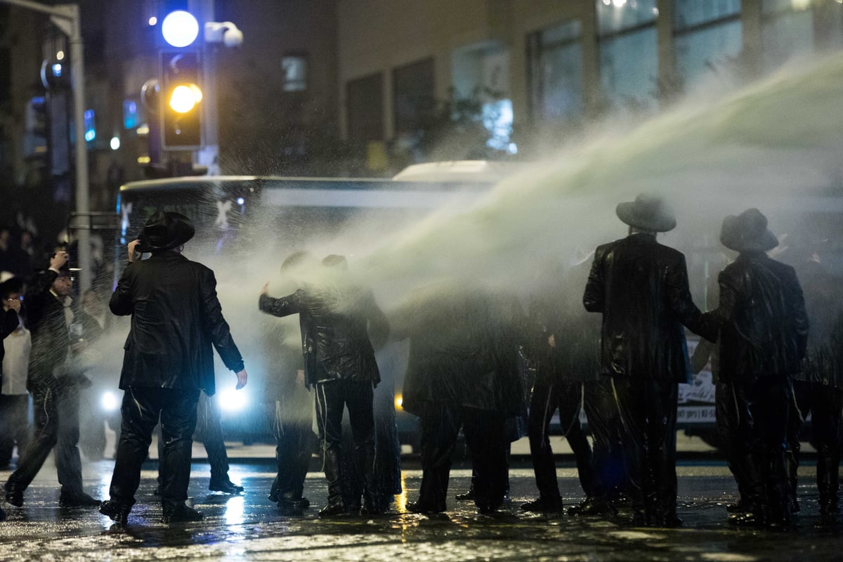 "הפלג" חוזר לרחובות: עשרות נעצרו בירושלים ובבני ברק