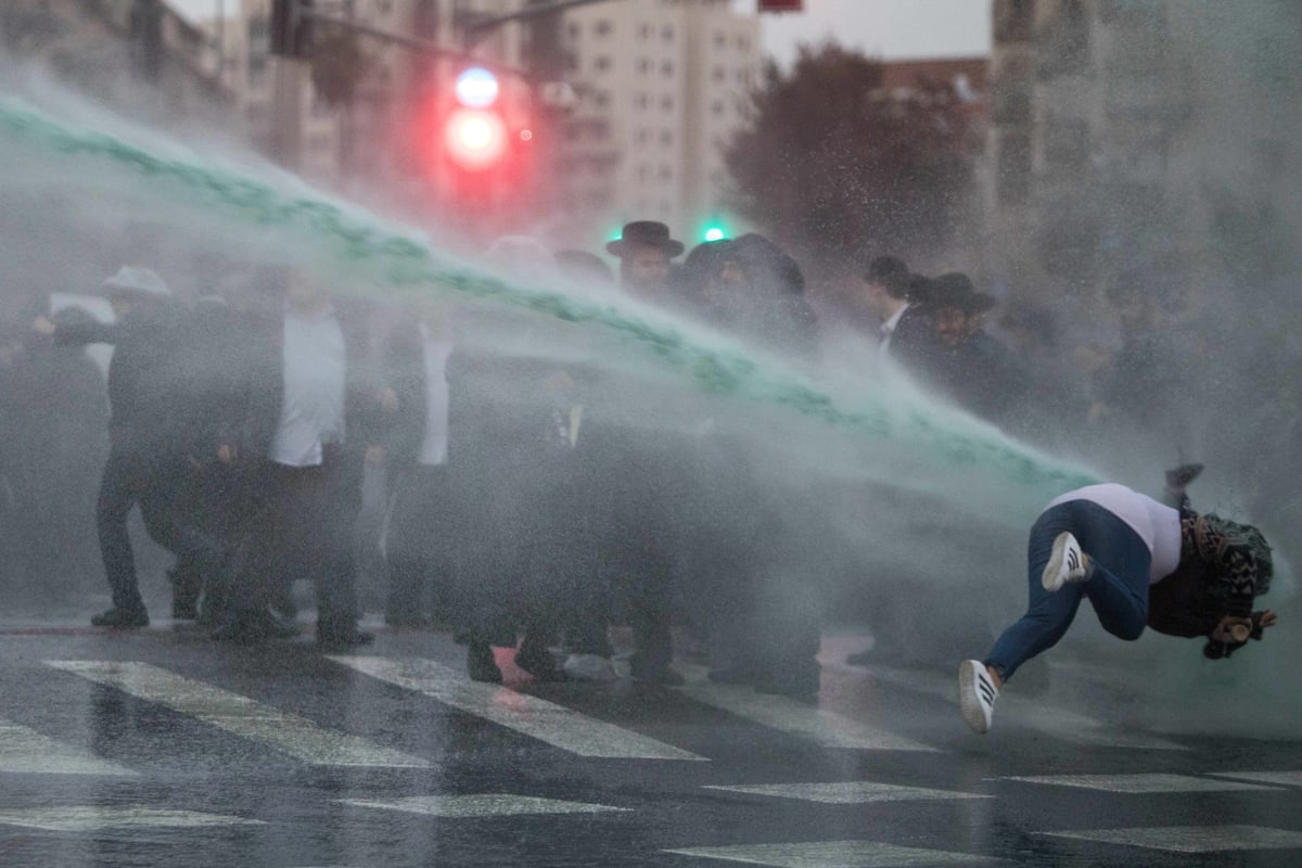 עשרות עצורים וסירחון עז מה'בואש': כך נראתה ההפגנה בירושלים