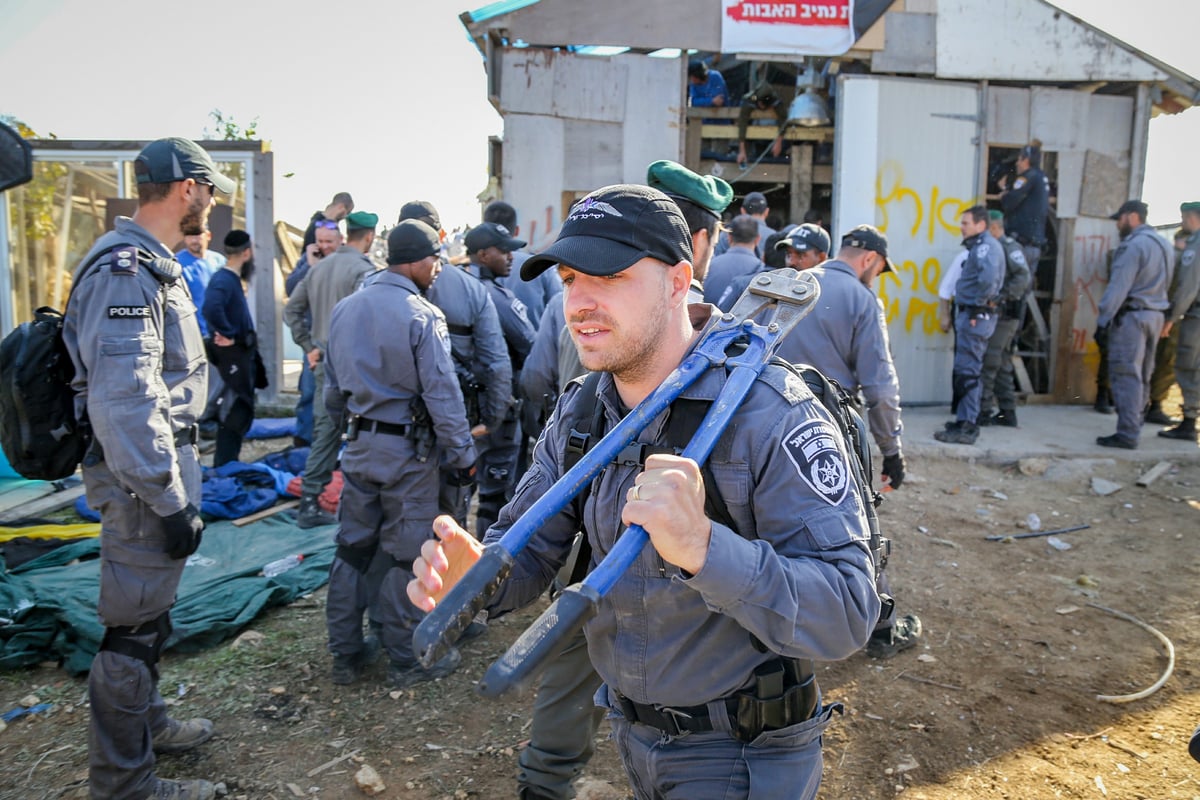 הושלם פינוי "הנגרייה" בנתיב האבות • צפו