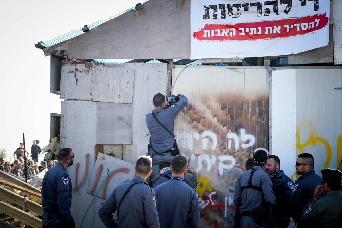 הושלם פינוי "הנגרייה" בנתיב האבות • צפו