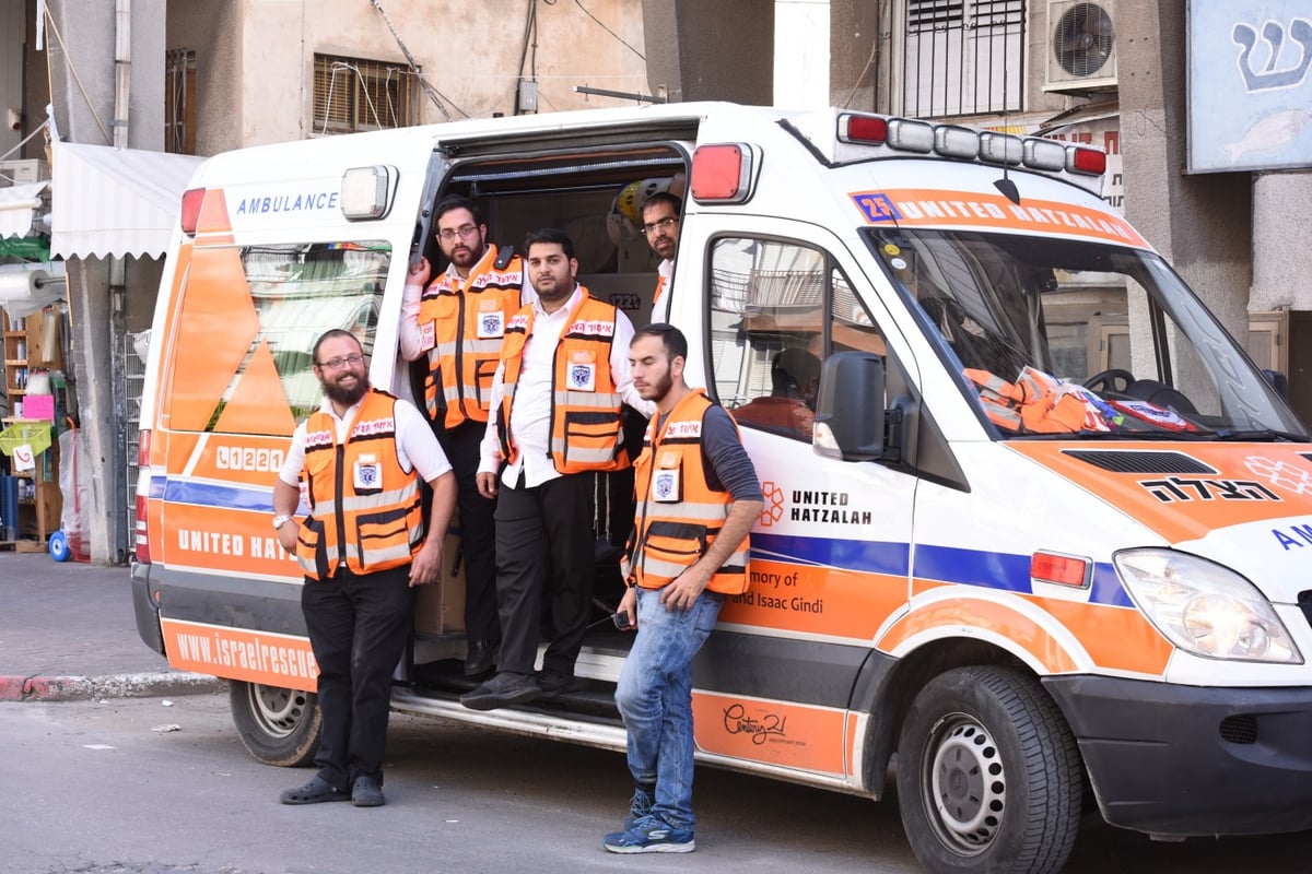 מבט נוסף: הקהל הרב בהלווית מרן הרב שטיינמן