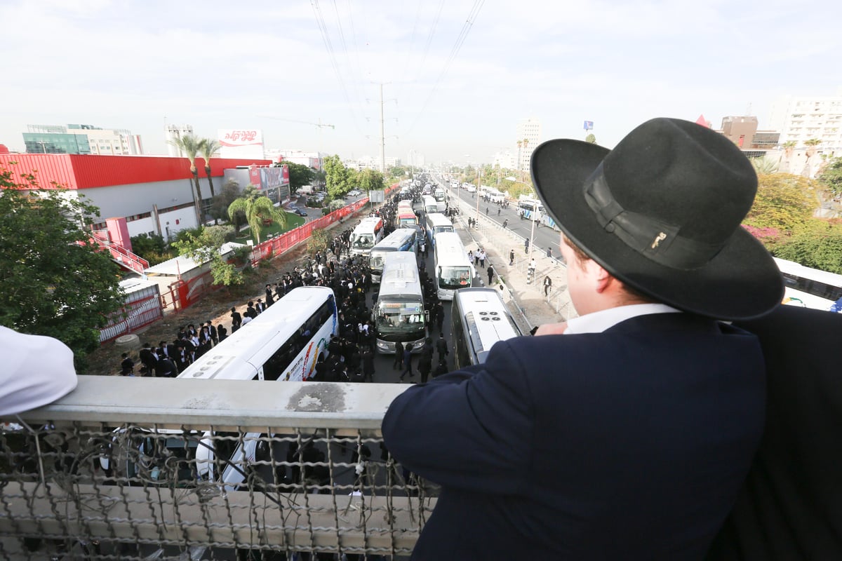 שש שעות, שישים תמונות: נפרדים ממרן הגראי"ל שטיינמן