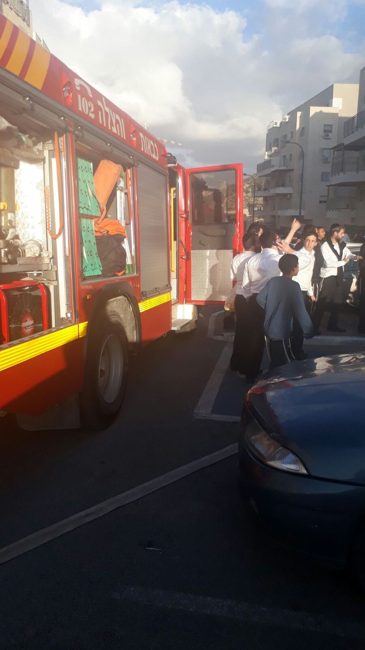 חולצו לכודים בשריפה בבניין במודיעין עילית