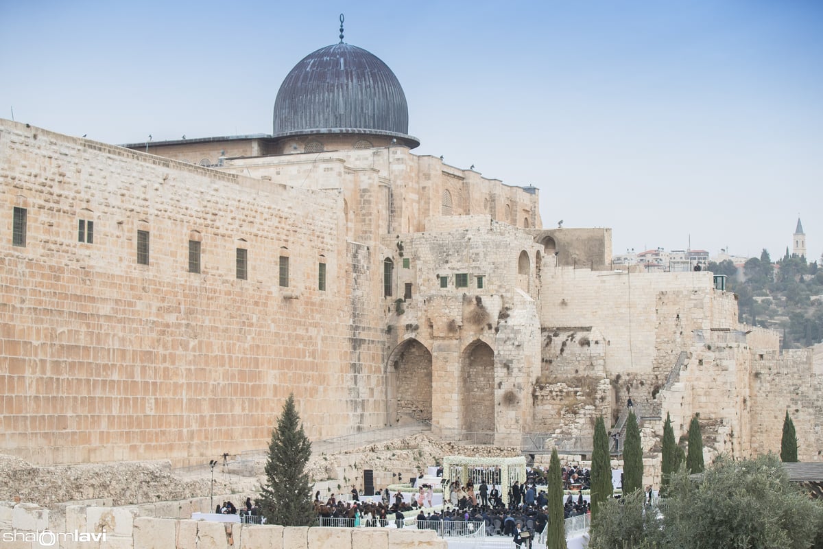 בירושלים נערכה החתונה היהודית הגדולה בעולם