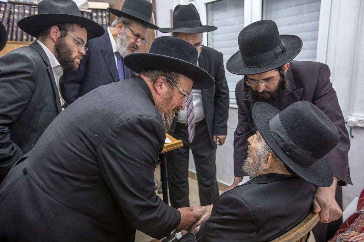 מסירותו של הגראי"ל שטיינמן  זצוק"ל לתלמידים