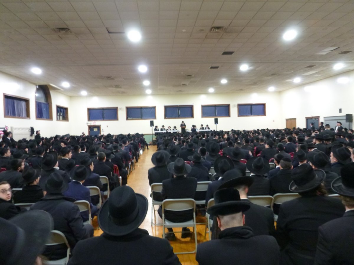 עצרת הספד על מרן הרב שטיינמן זצ"ל במונסי • צפו