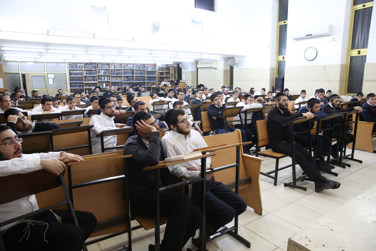 בישיבת 'אור אליצור' ספדו למרן הרב שטיינמן זצ"ל • צפו