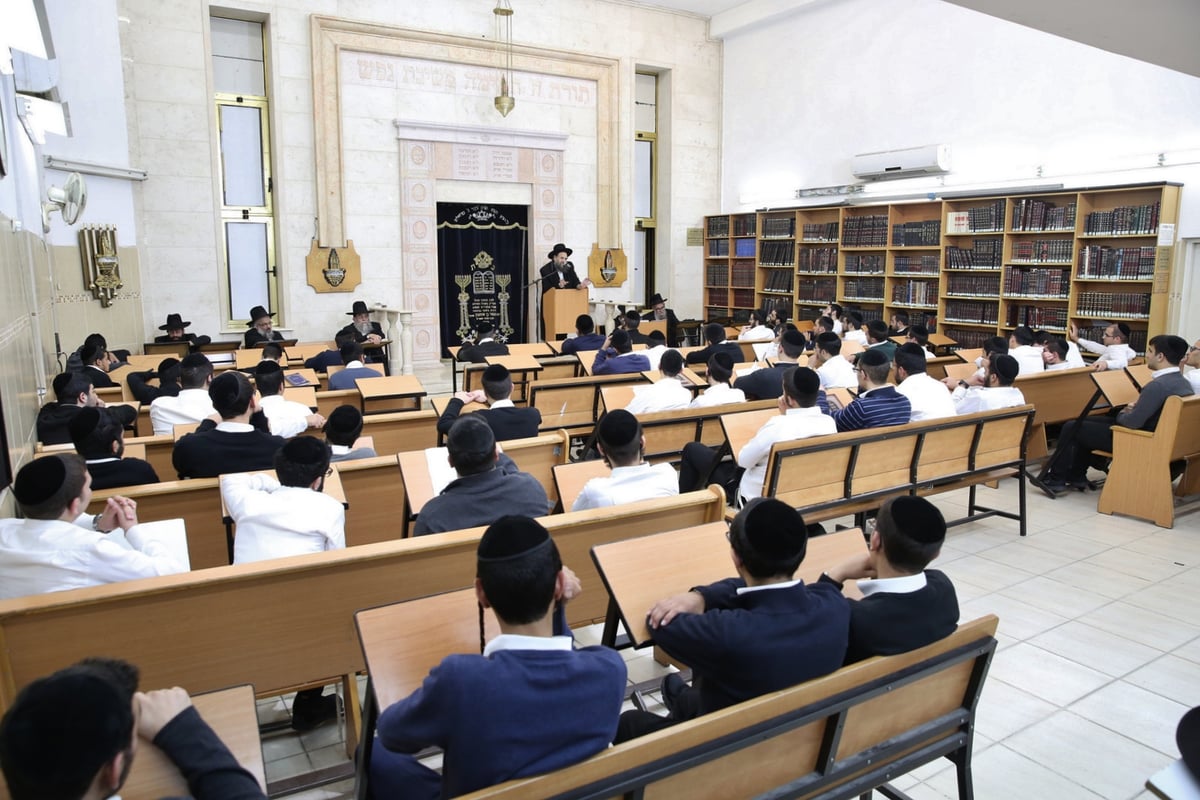 בישיבת 'אור אליצור' ספדו למרן הרב שטיינמן זצ"ל • צפו