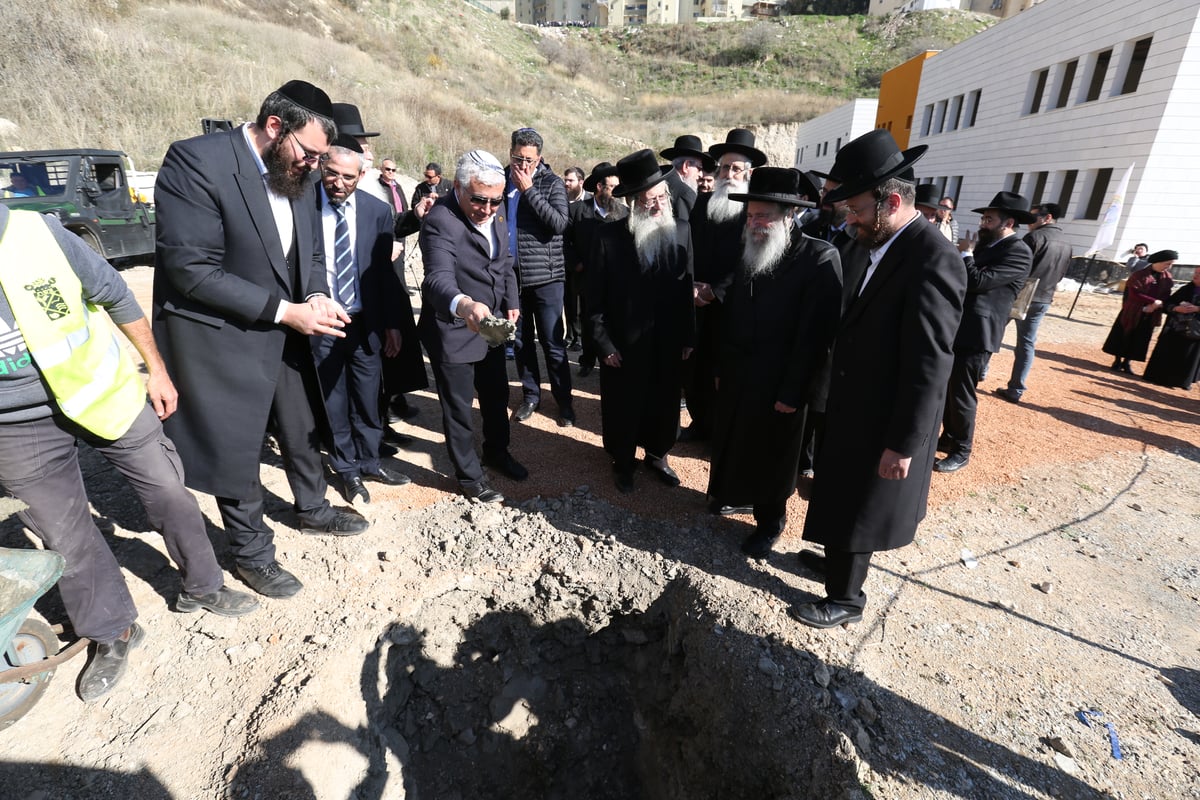 בית ספר חדש יוקם בצפת: "זהו יום שמחה"