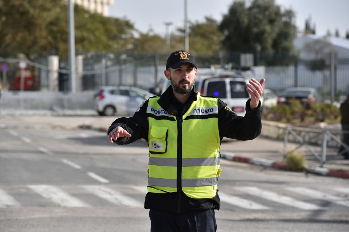 צפו: השיירה של מייק פנס ברחובות ירושלים