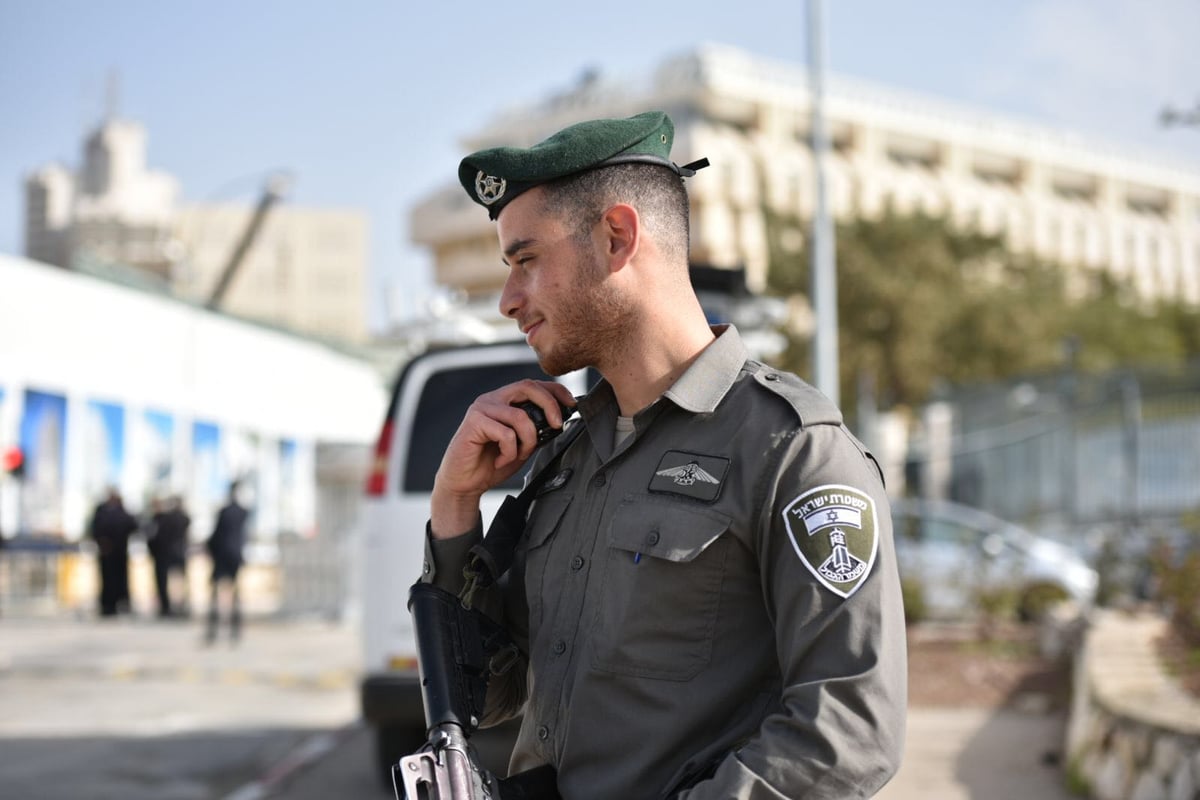 צפו: השיירה של מייק פנס ברחובות ירושלים