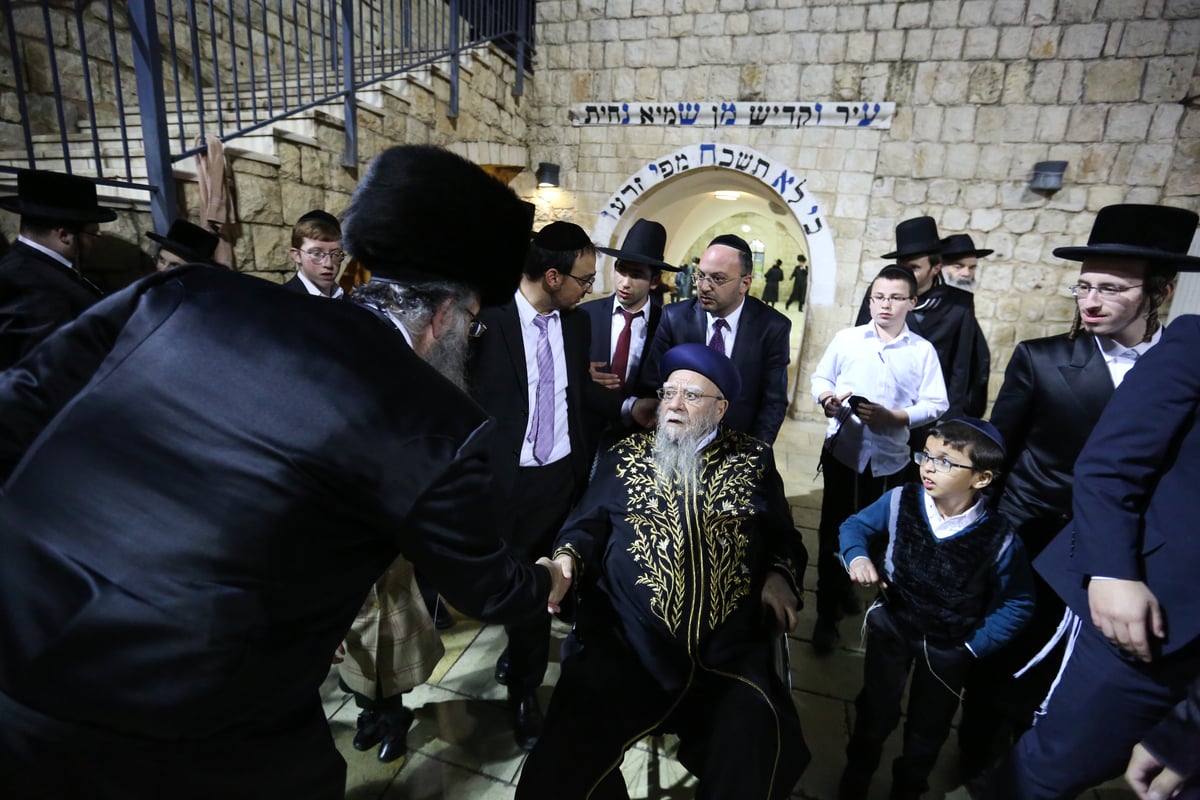 תיעוד: זקן הראשונים לציון התפלל במירון