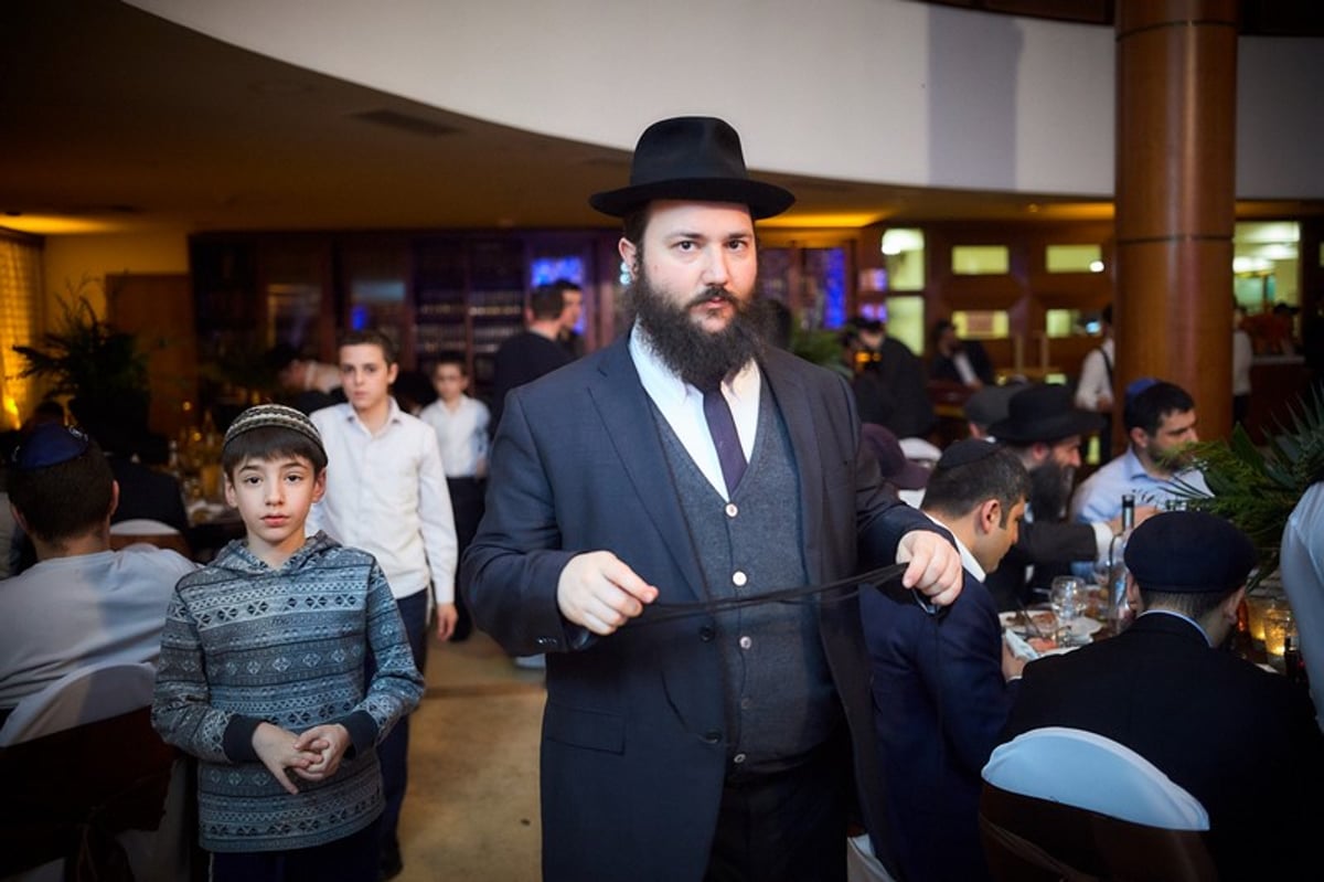 מתנת בר המצווה: "ללמוד איך להתפלל" ברוסית