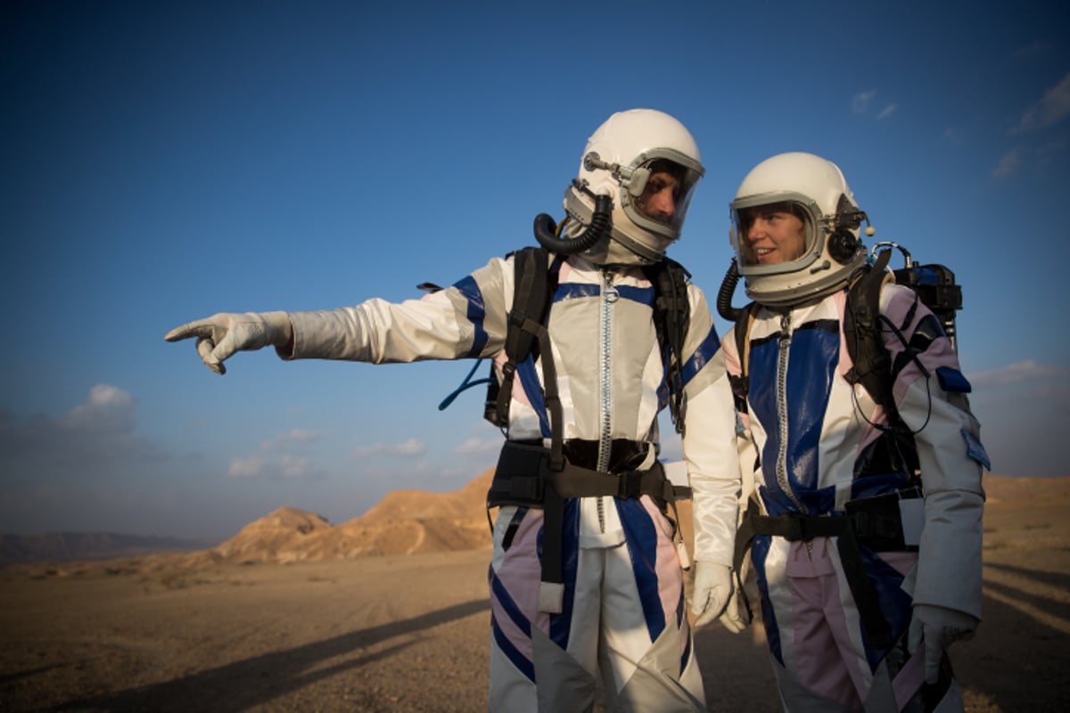 אסטרונאוטים טיילו ב"מאדים" הישראלי • גלריה