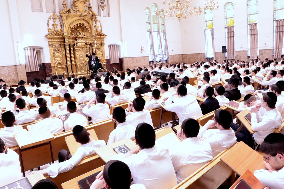 תיעוד: ההספד על הגר"ש אוירבך זצ"ל בפוניבז'