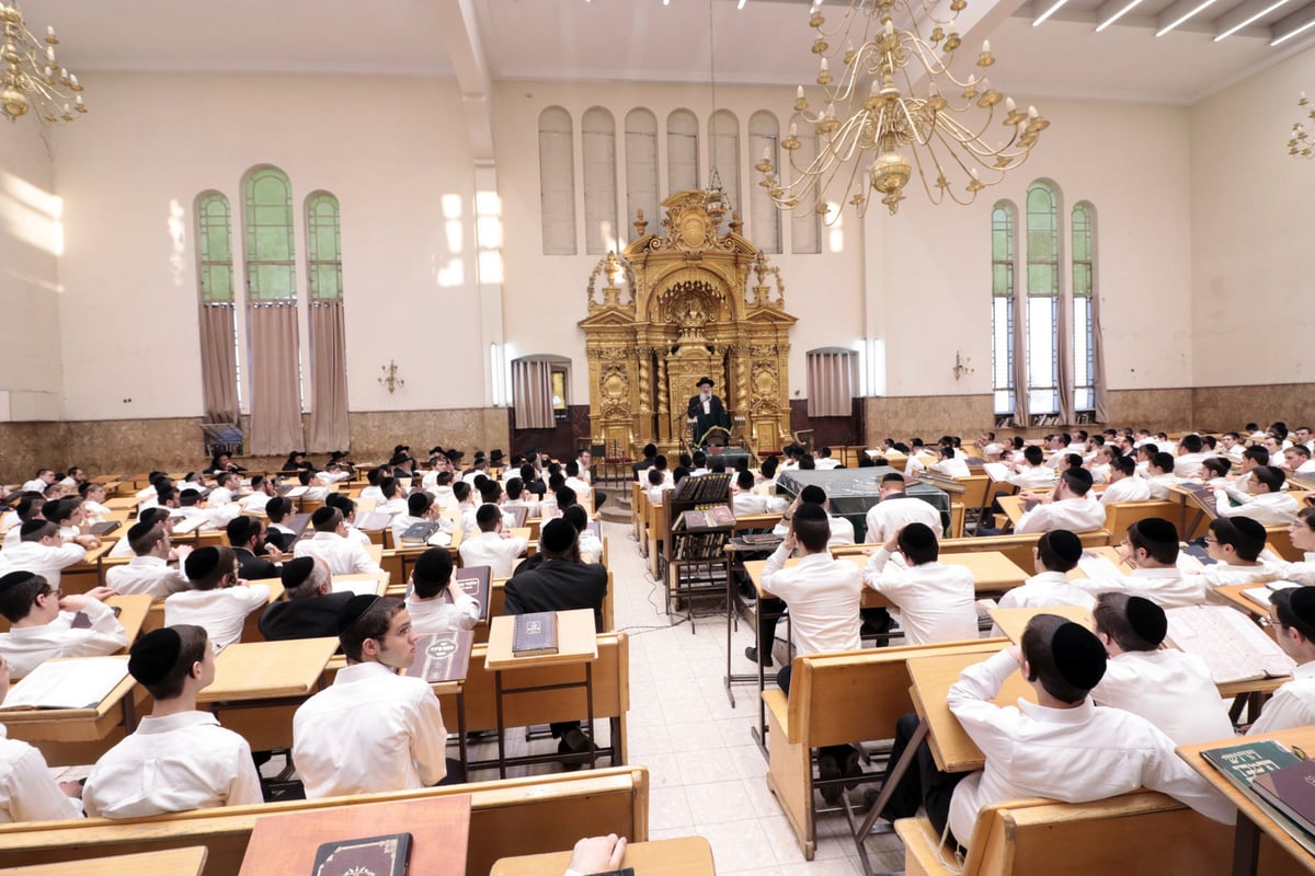 תיעוד: ההספד על הגר"ש אוירבך זצ"ל בפוניבז'