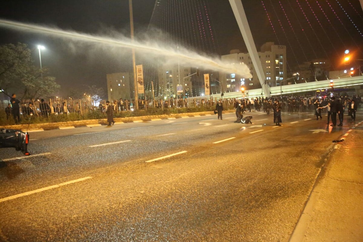 צפו במכת"זית • גלריית סיכום להפגנת הפלג