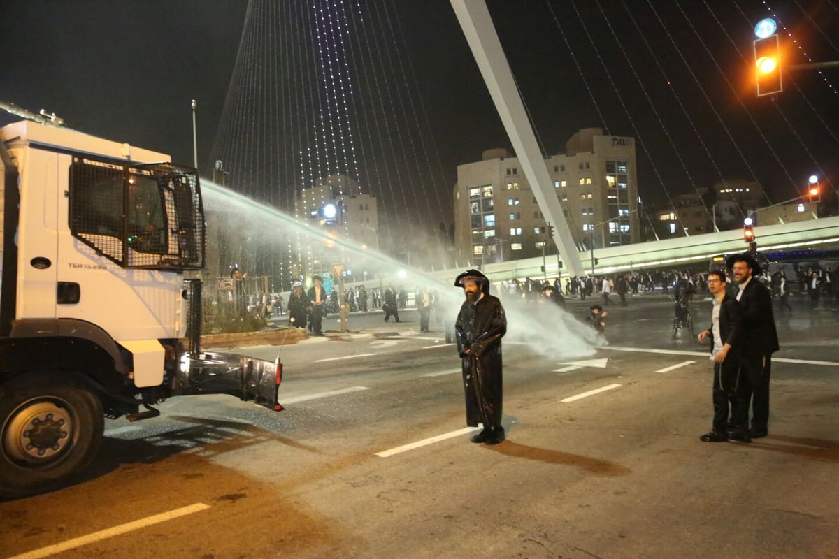 צפו במכת"זית • גלריית סיכום להפגנת הפלג