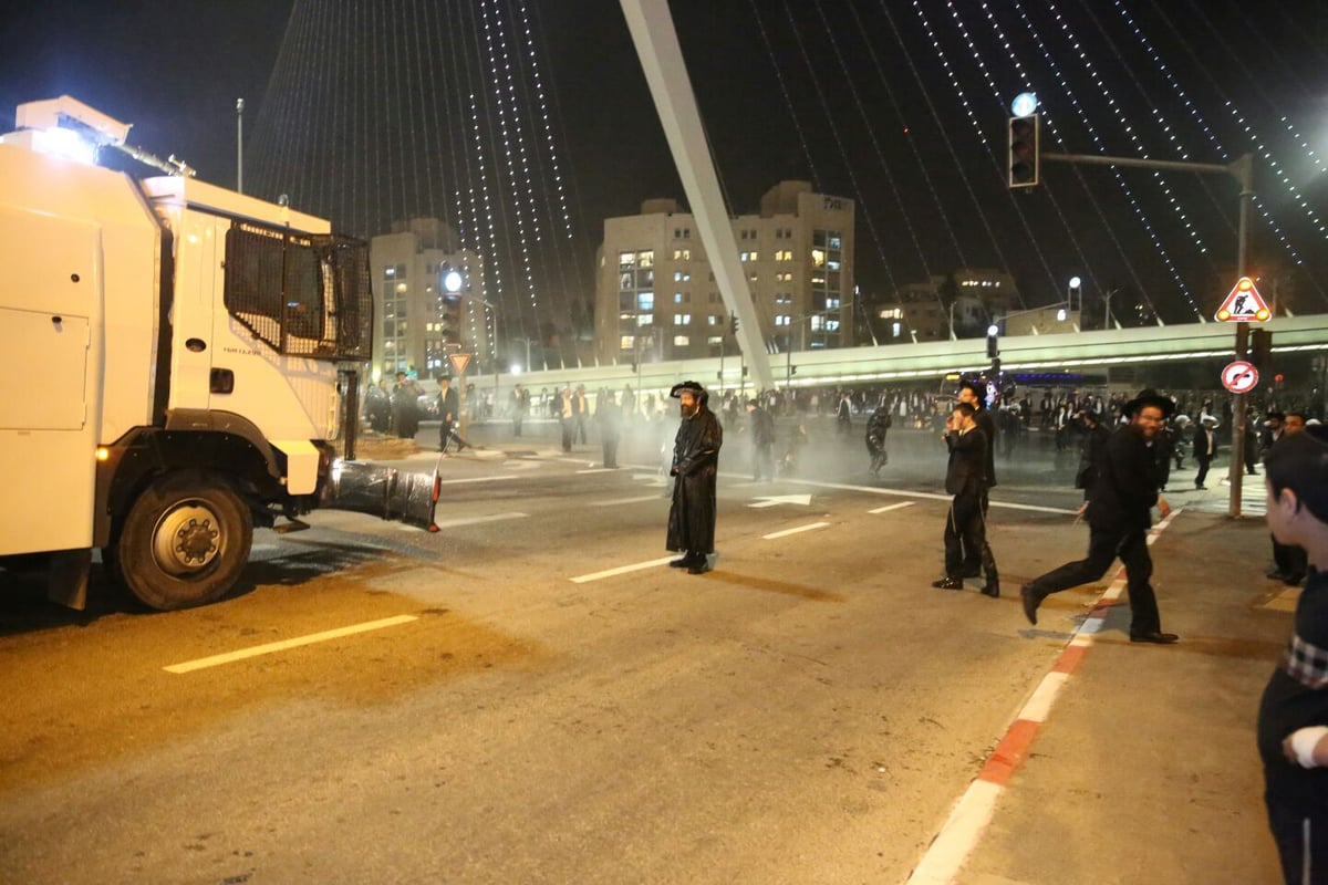 צפו במכת"זית • גלריית סיכום להפגנת הפלג