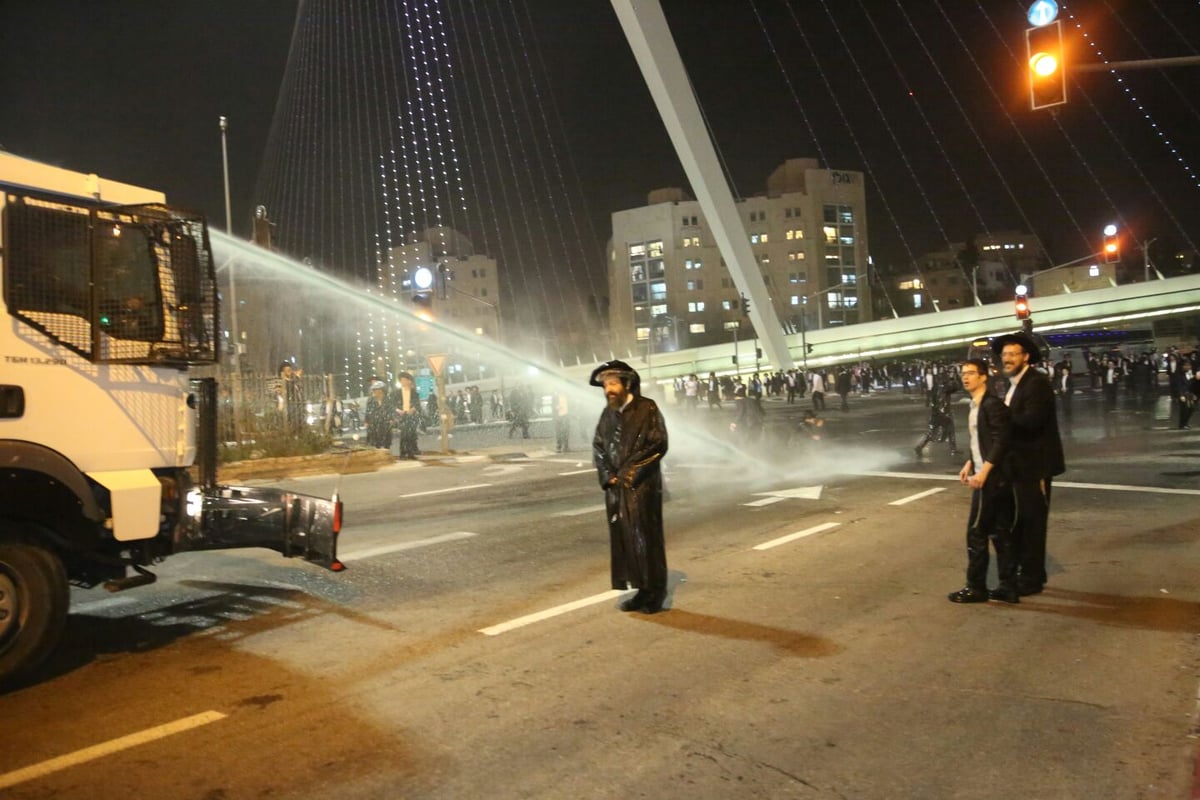 צפו במכת"זית • גלריית סיכום להפגנת הפלג