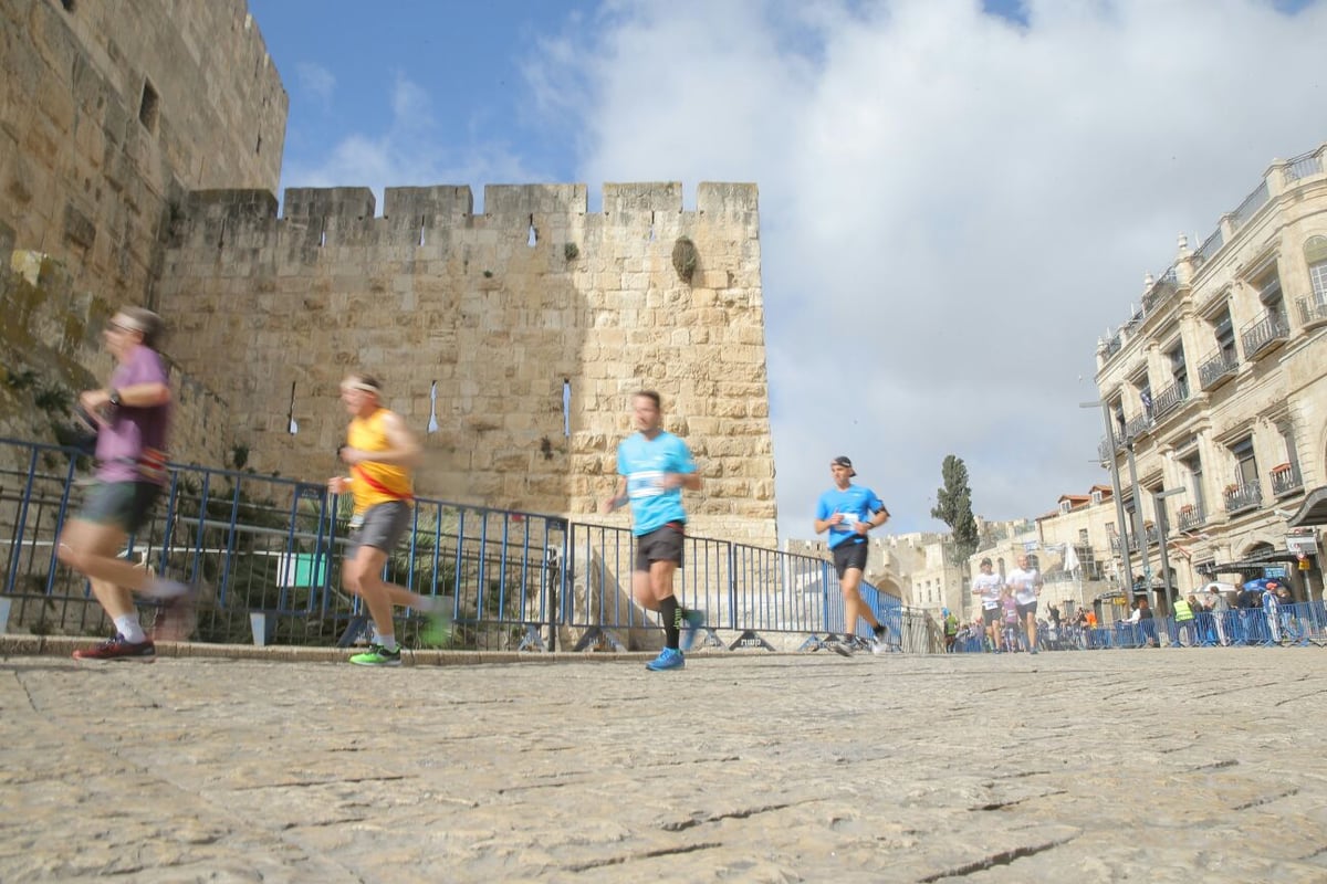 מרתון ירושלים: 30 אלף רצים  • צפו בגלריה