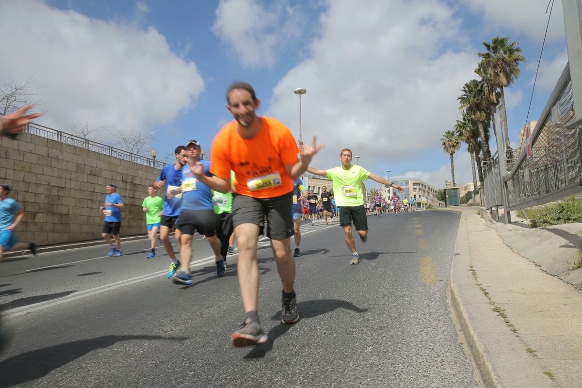 מרתון ירושלים: 30 אלף רצים  • צפו בגלריה