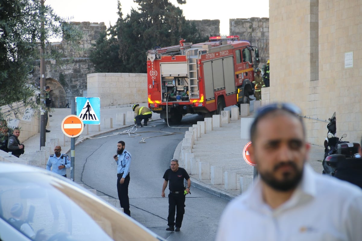 ירושלים: שריפה פרצה בישיבת 'פורת יוסף' בעיר העתיקה