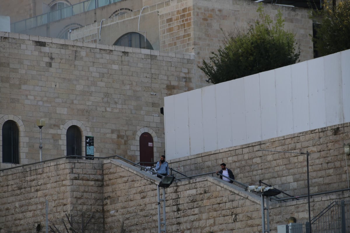 ירושלים: שריפה פרצה בישיבת 'פורת יוסף' בעיר העתיקה